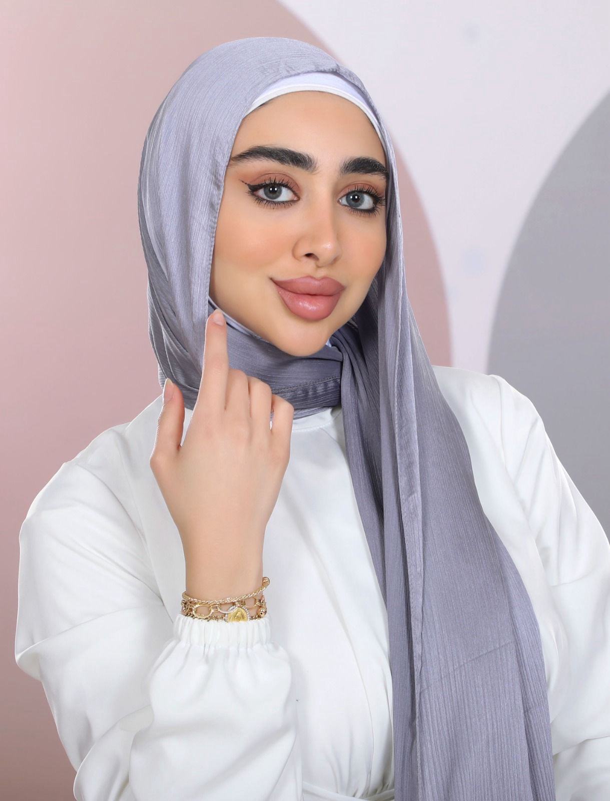 Shimmer scarf