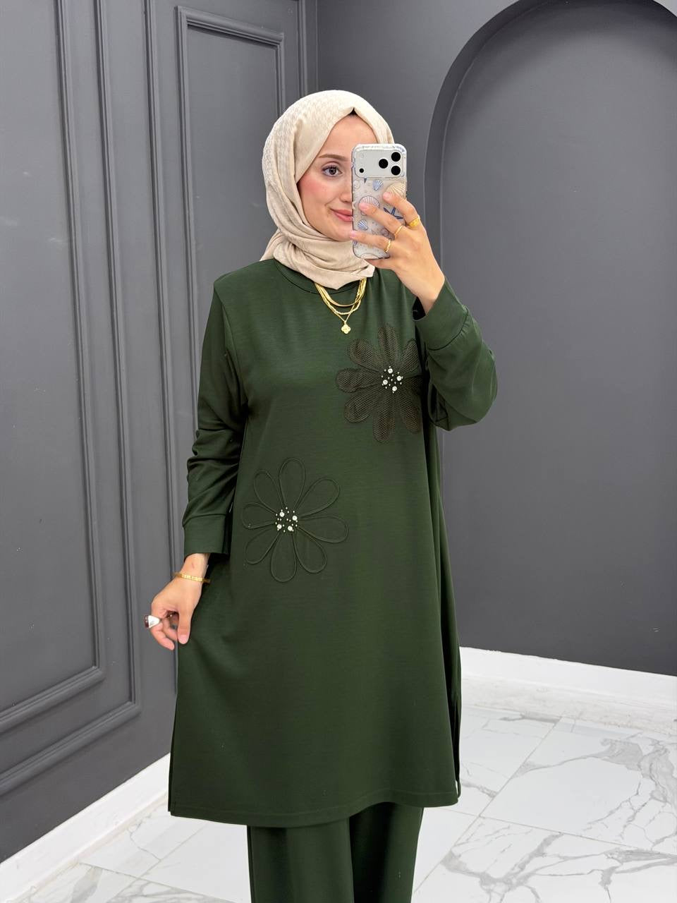 ZAHRA Set - Modest 2-Piece Set with Floral Embroidery