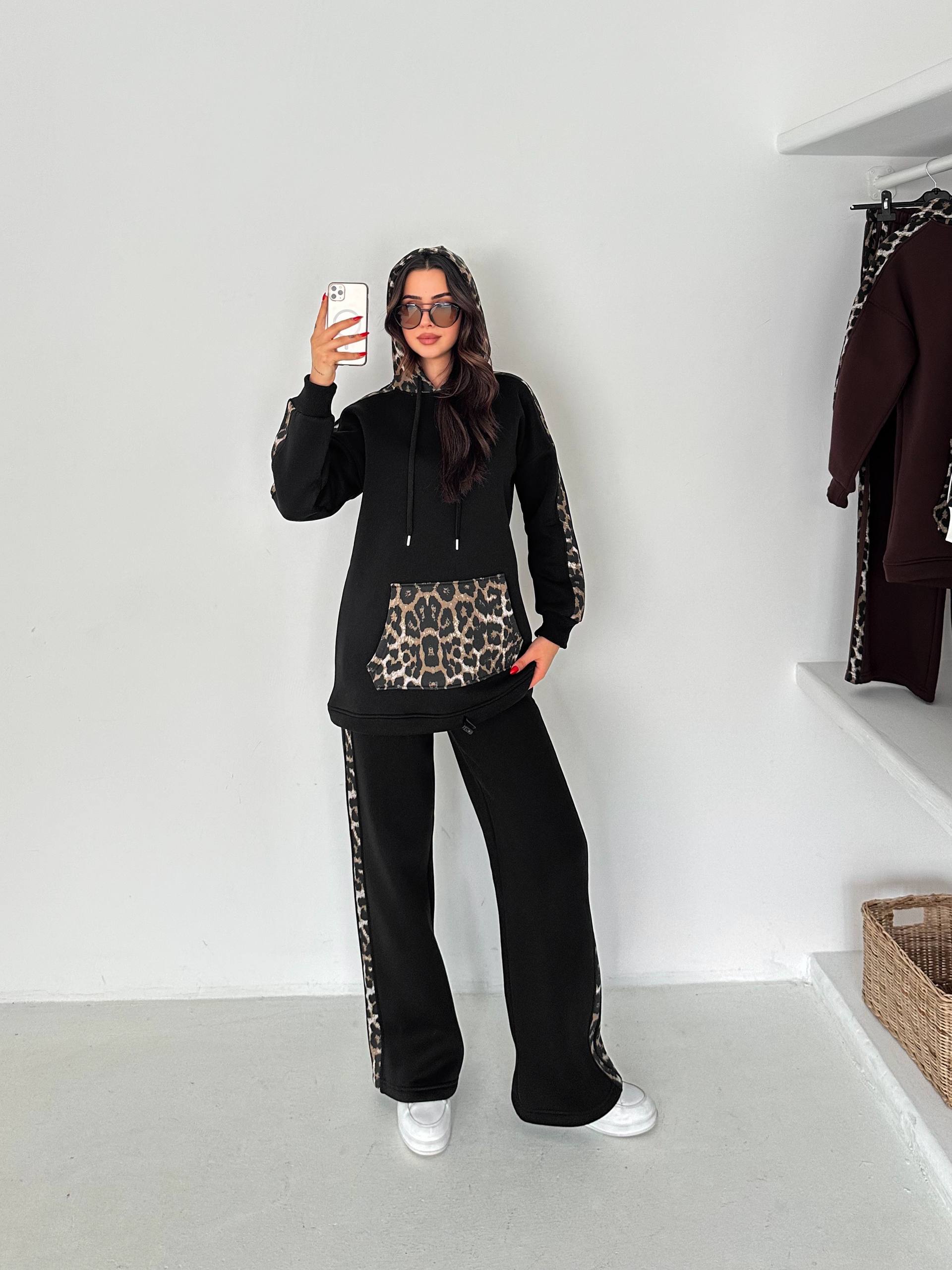 Black Leopard Fleece Comfy Set