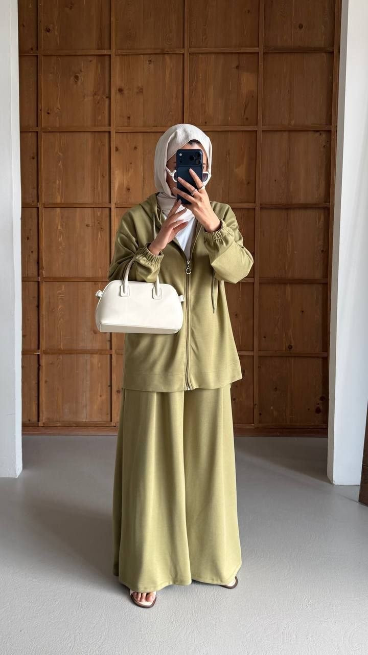 Zip-Up Hoodie & Wide-Leg Pants Set