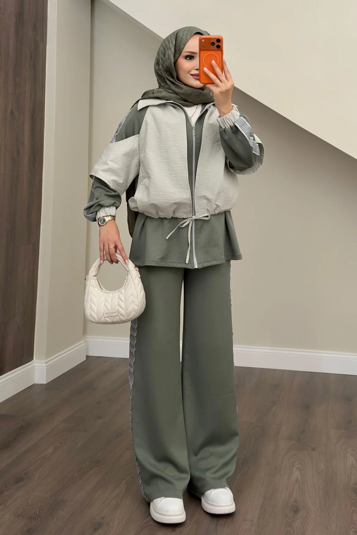 Modest Sporty 2-Piece Set – Zip-Up Jacket & Wide-Leg Pants