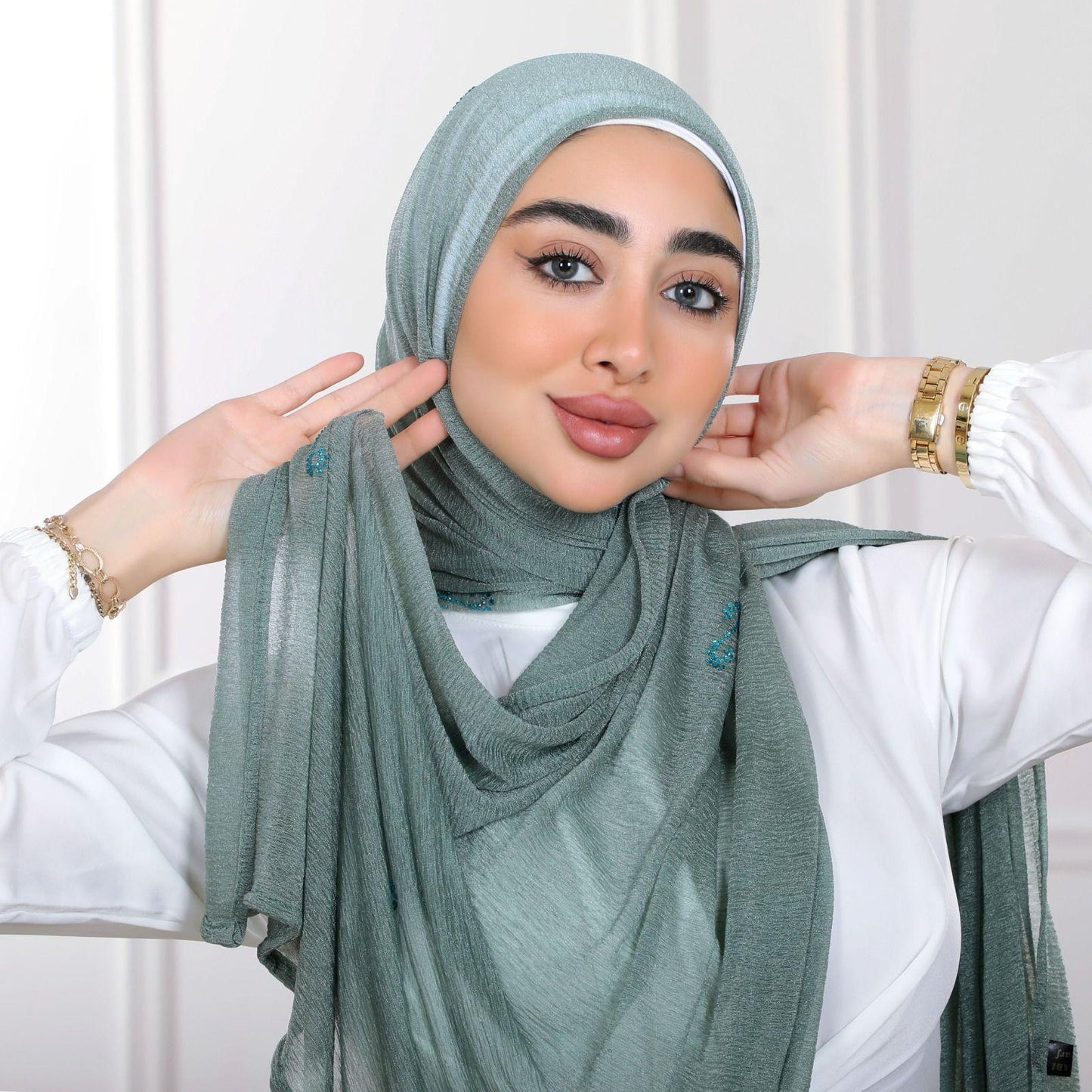 Cashmere shawl with strass