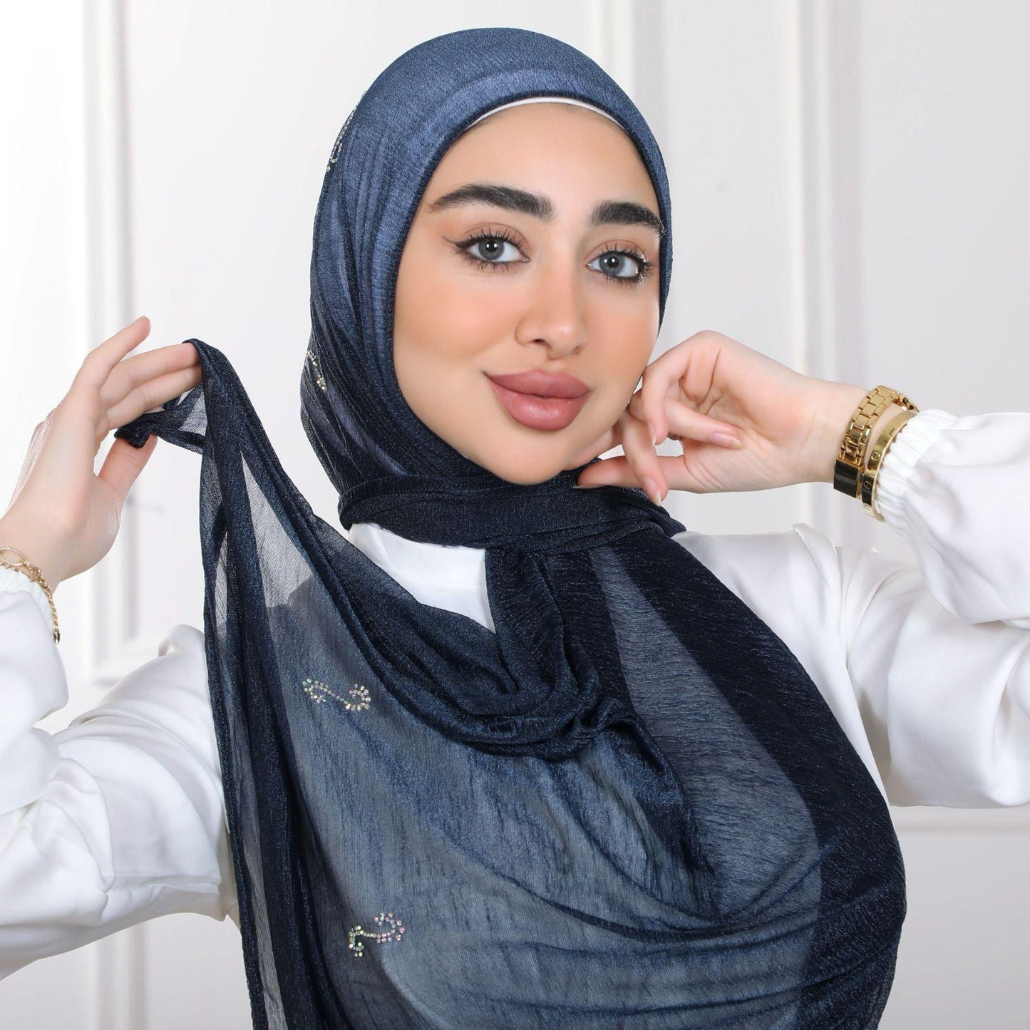 Cashmere shawl with strass