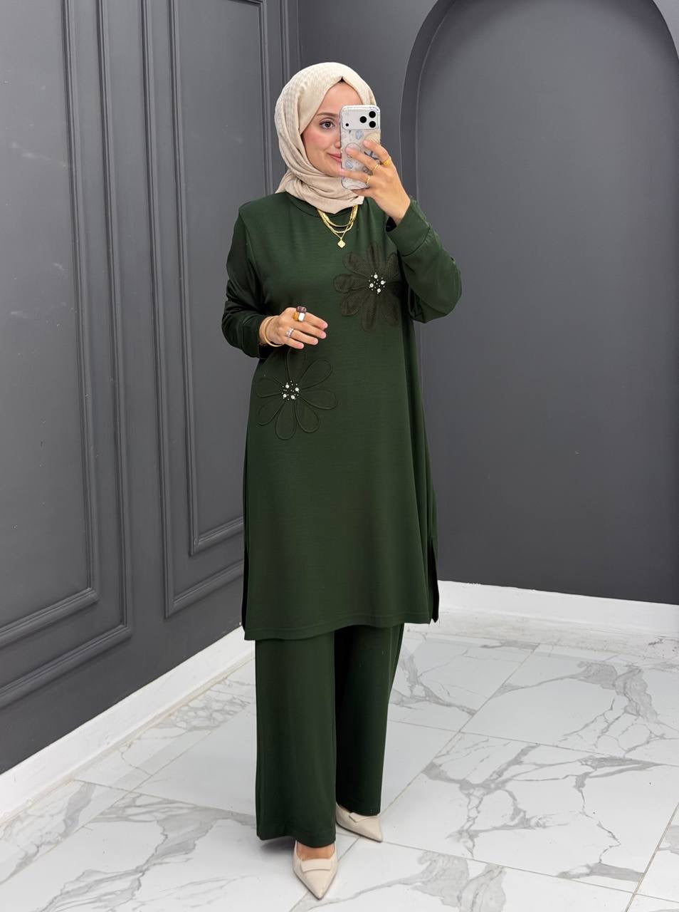 ZAHRA Set - Modest 2-Piece Set with Floral Embroidery