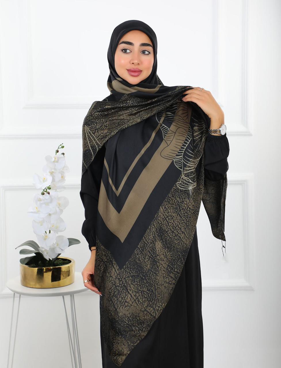Satin Silk Esharp
ايشارب ستان حرير
