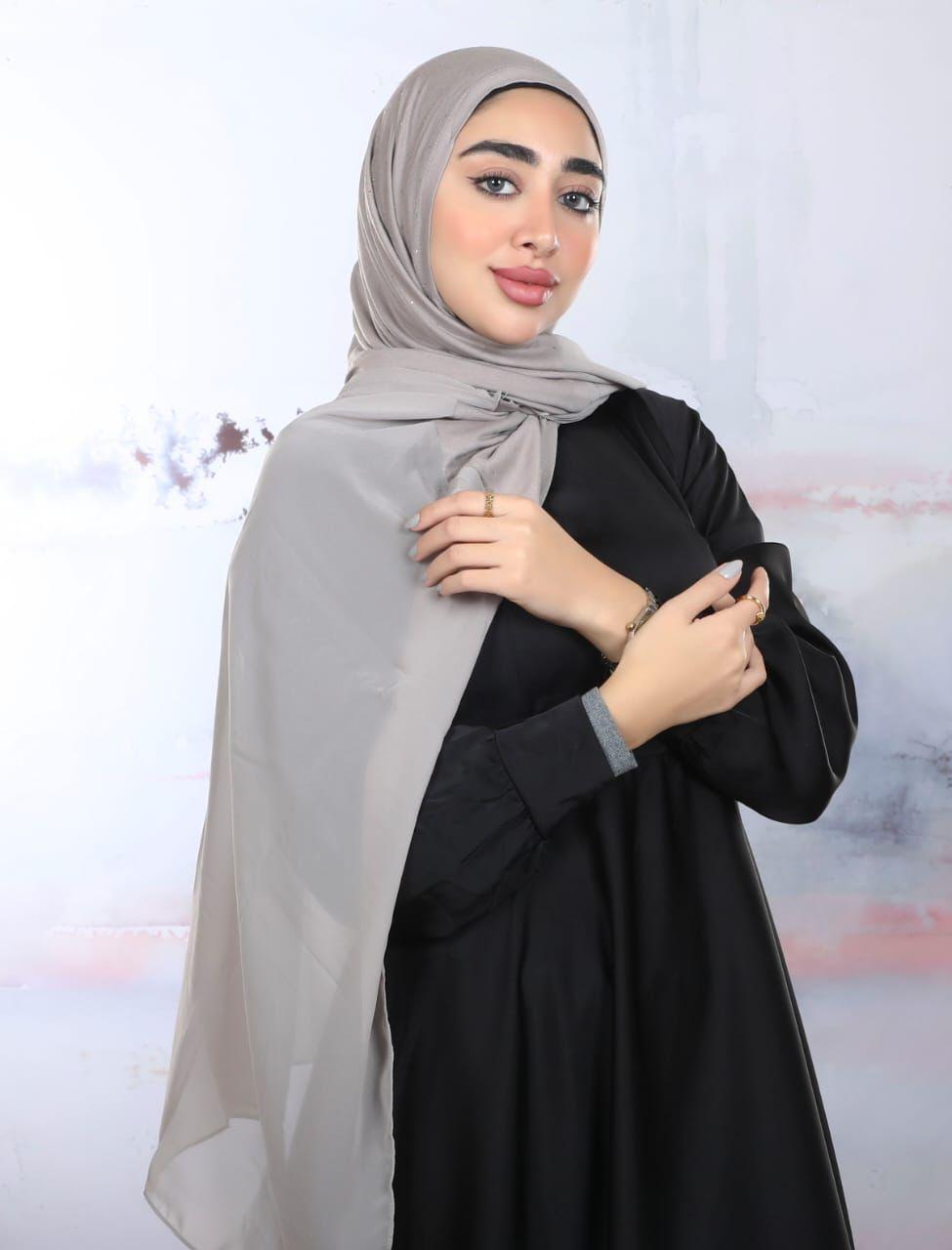 Lycra and crepe hijab with strass