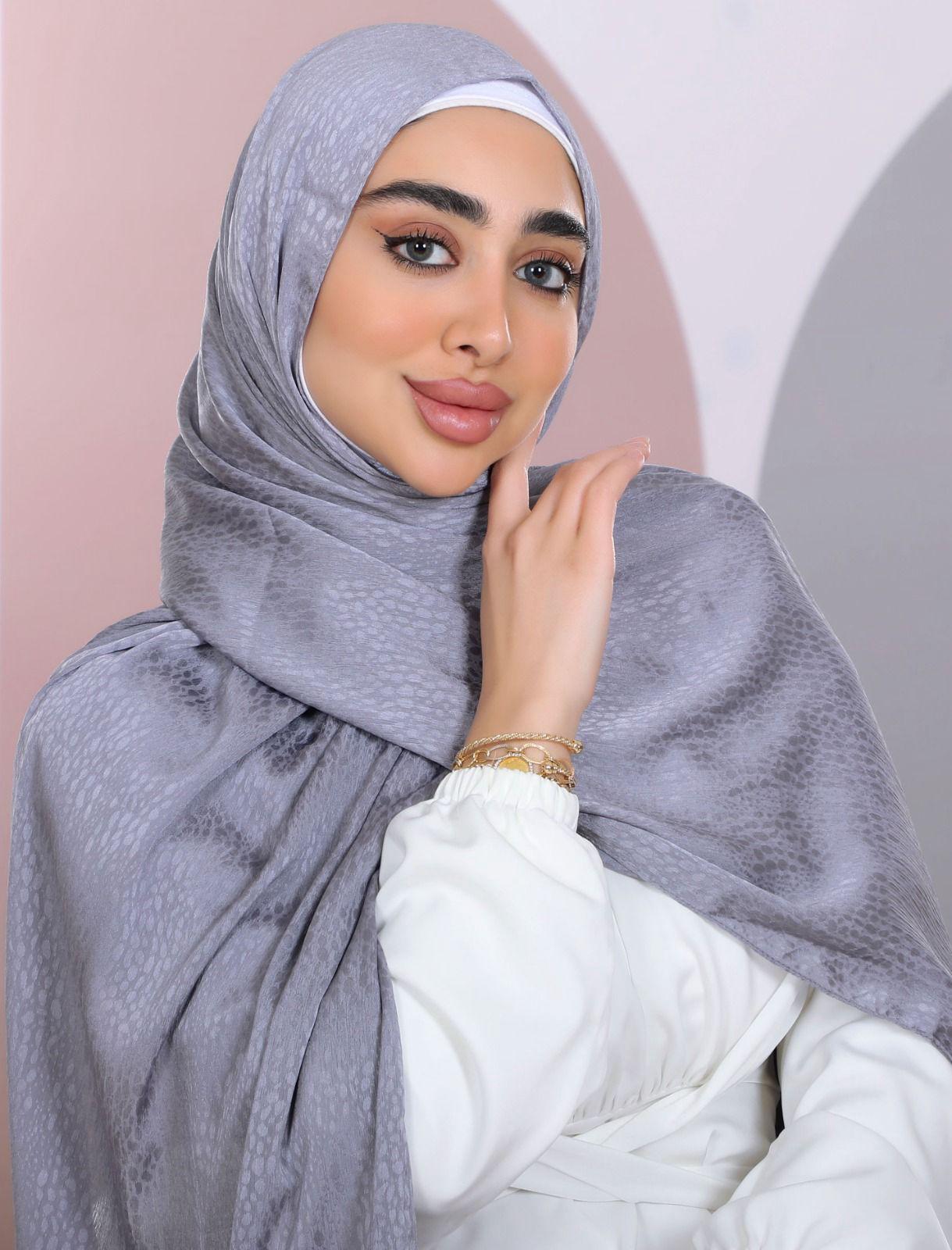 Satin jacquard hijab