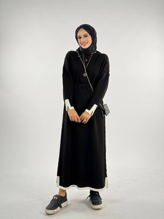فستان صوف مع حزام ناعم. Knitted dress with belt